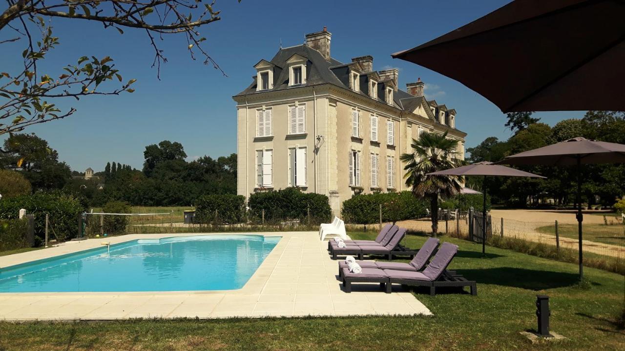Chateau La Mothaye - Self Catering Apartments With Pool In The Loire Valley Les Bois-d'Anjou ภายนอก รูปภาพ